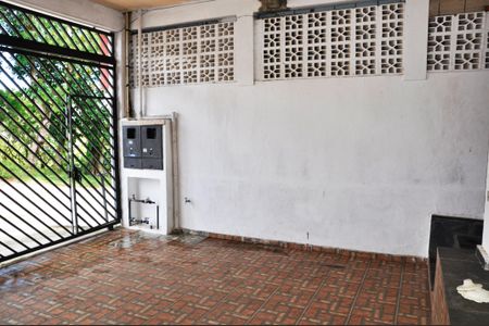 Casa à venda com 140m², 2 quartos e 2 vagasGaragem