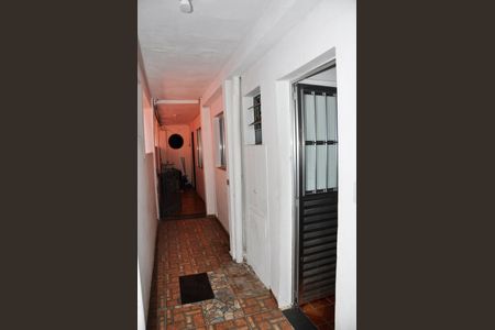 Casa à venda com 140m², 2 quartos e 2 vagasHall de entrada