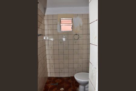 Casa à venda com 140m², 2 quartos e 2 vagasDetalhe - Banheiro Social dos Quartos