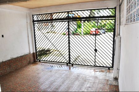 Casa à venda com 140m², 2 quartos e 2 vagasGaragem