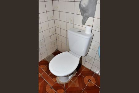 Casa à venda com 140m², 2 quartos e 2 vagasDetalhe - Banheiro Social dos Quartos