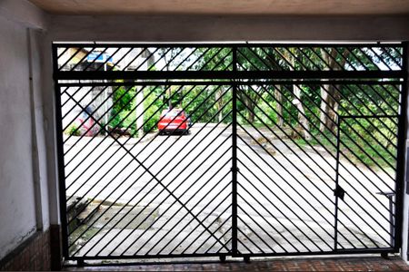 Casa à venda com 140m², 2 quartos e 2 vagasDetalhe - Vista da Sala