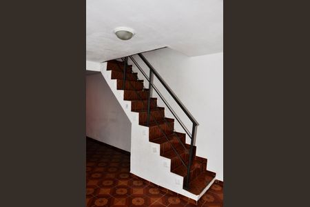 Casa à venda com 140m², 2 quartos e 2 vagasDetalhe - Sala