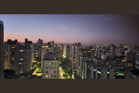 Apartamento à venda com 4 quartos, 130m² em Anchieta, Belo Horizonte