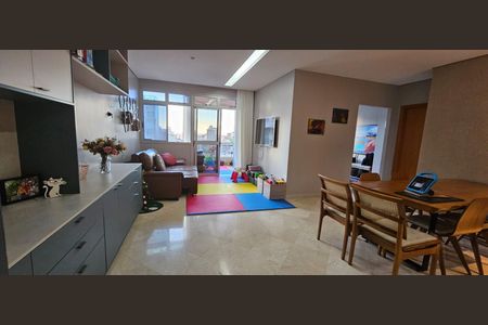 Apartamento à venda com 4 quartos, 130m² em Anchieta, Belo Horizonte