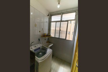 Apartamento à venda com 70m², 2 quartos e 1 vaga Apartamento à venda com 70m², 2 quartos e 1 vagaCozinha e Área de Serviço