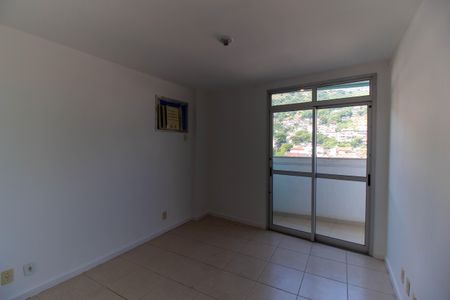 Apartamento à venda com 70m², 2 quartos e 1 vagaSuíte