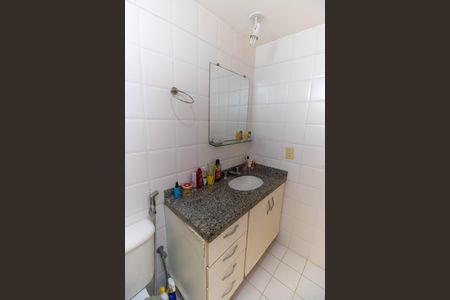Apartamento à venda com 70m², 2 quartos e 1 vaga Apartamento à venda com 70m², 2 quartos e 1 vagaBanheiro da Suíte