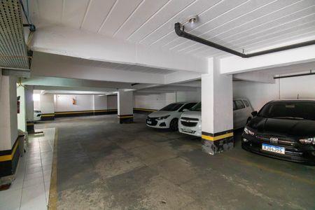 Apartamento à venda com 70m², 2 quartos e 1 vaga Apartamento à venda com 70m², 2 quartos e 1 vagaGaragem