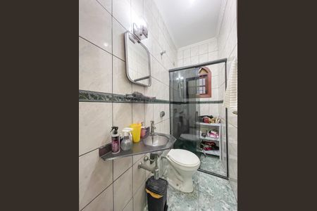 Casa à venda com 130m², 3 quartos e 2 vagasLavabo