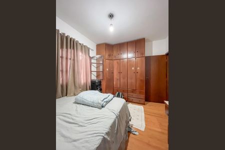 Casa à venda com 130m², 3 quartos e 2 vagasQuarto 2