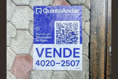 Casa à venda com 130m², 3 quartos e 2 vagasPlaca