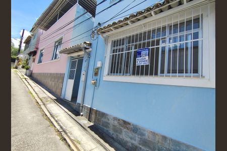 Casa de condomínio para alugar com 100m², 3 quartos e 1 vagaFachada