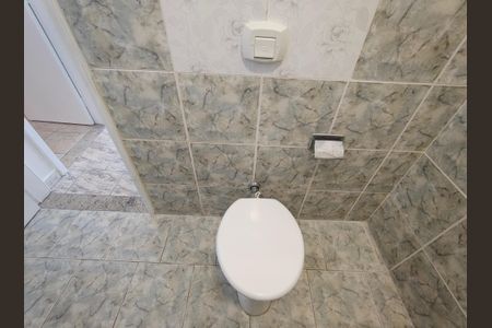 Casa de condomínio para alugar com 100m², 3 quartos e 1 vagaBanheiro Social