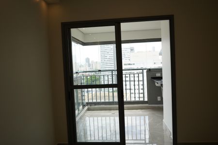 Apartamento para alugar com 65m², 2 quartos e 1 vagaSacada