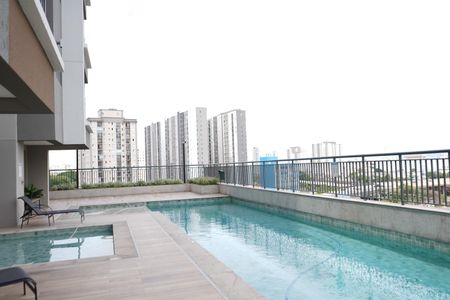 Apartamento para alugar com 65m², 2 quartos e 1 vagaPiscina