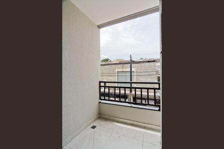 Casa à venda com 125m², 3 quartos e 2 vagasVaranda