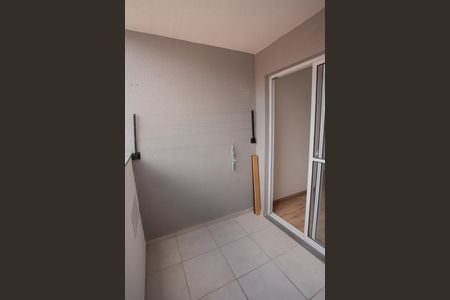 Apartamento para alugar com 39m², 2 quartos e sem vagaVARANDA DA SALA E ÁÇOREA DE SERVI
