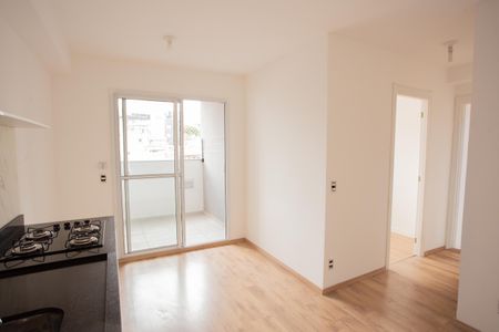 SALA E COZINHA de apartamento para alugar com 2 quartos, 39m² em Imirim, São Paulo