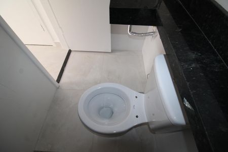 Casa à venda com 125m², 3 quartos e 2 vagasQuarto 2 - Banheiro