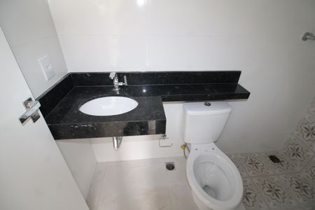 Casa à venda com 125m², 3 quartos e 2 vagasQuarto 2 - Banheiro