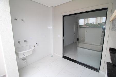 Casa à venda com 125m², 3 quartos e 2 vagasÁrea de Serviço