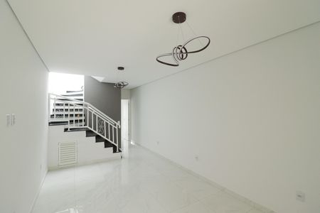 Casa à venda com 3 quartos, 125m² em Imirim, São Paulo