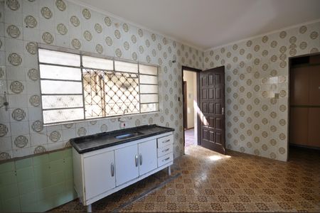 Casa à venda com 190m², 3 quartos e 2 vagasCozinha