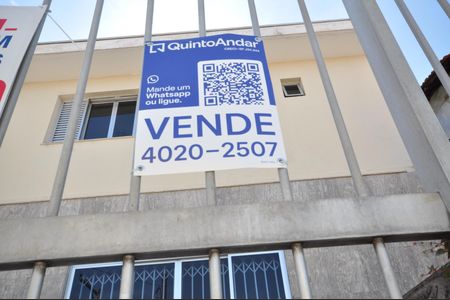 Casa à venda com 190m², 3 quartos e 2 vagasPlaca