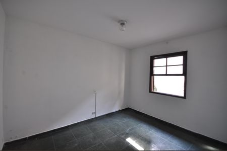 Casa à venda com 190m², 3 quartos e 2 vagasQuarto 2