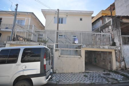 Casa à venda com 190m², 3 quartos e 2 vagasFachada