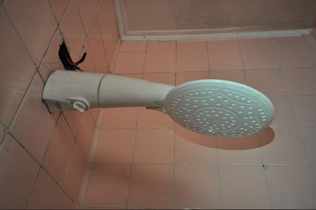 Casa à venda com 190m², 3 quartos e 2 vagasBanheiro 2