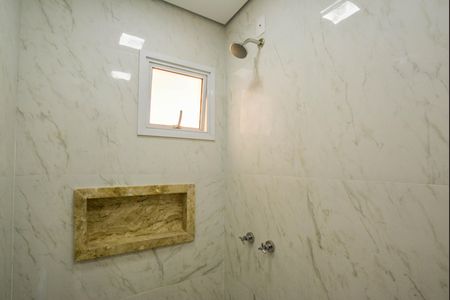 Apartamento à venda com 104m², 2 quartos e 1 vaga Apartamento à venda com 104m², 2 quartos e 1 vagaBanheiro Social