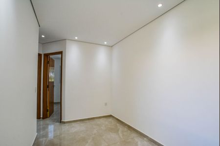 Sala de apartamento à venda com 2 quartos, 104m² em Jardim Santo Antônio, Santo André