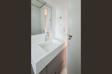 Apartamento à venda com 106m², 3 quartos e 2 vagasBanheiro Social