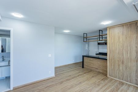Apartamento para alugar com 74m², 2 quartos e 1 vagaSala