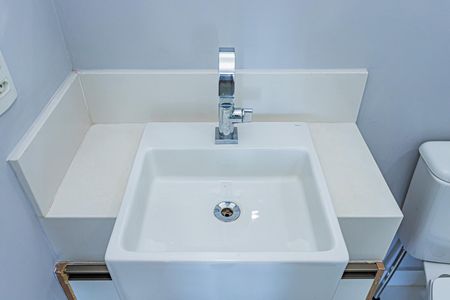 Apartamento para alugar com 74m², 2 quartos e 1 vagaBanheiro