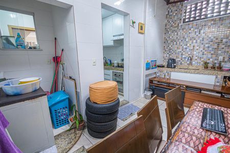 Apartamento à venda com 70m², 2 quartos e 1 vagaarea gourmet e de serviço