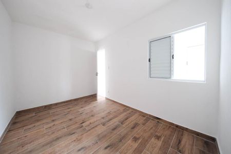 Quarto 1 de casa para alugar com 2 quartos, 45m² em Burgo Paulista, São Paulo