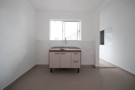 Sala/Cozinha de casa para alugar com 2 quartos, 45m² em Burgo Paulista, São Paulo