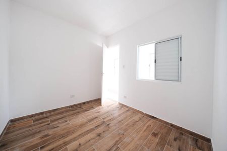 Quarto 2 de casa para alugar com 2 quartos, 45m² em Burgo Paulista, São Paulo