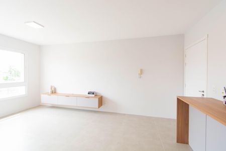 Apartamento à venda com 3 quartos, 76m² em Marechal Rondon, Canoas