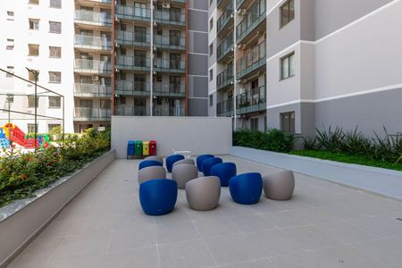 Apartamento à venda com 43m², 2 quartos e sem vagaÁrea comum