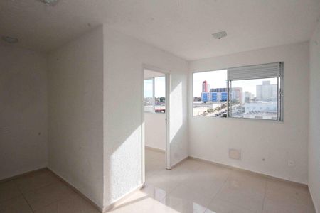 Sala de apartamento para alugar com 2 quartos, 34m² em Parque São Lourenço, São Paulo