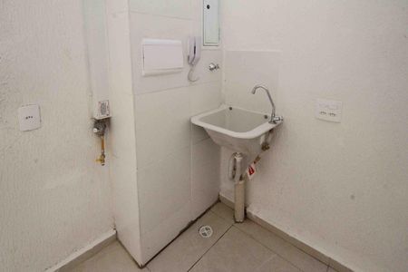 Apartamento para alugar com 34m², 2 quartos e sem vagaÁrea de Serviço