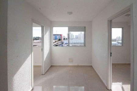 Sala de apartamento para alugar com 2 quartos, 34m² em Parque São Lourenço, São Paulo