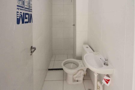 Apartamento para alugar com 34m², 2 quartos e sem vagaBanheiro