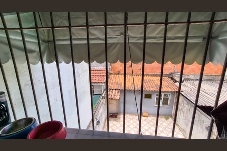 Casa à venda com 70m², 2 quartos e 1 vagaVista do acesso a área de serviço