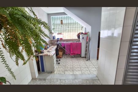 Casa à venda com 70m², 2 quartos e 1 vagaCorredor