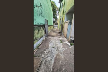 Casa à venda com 70m², 2 quartos e 1 vagaQuintal e garagem
